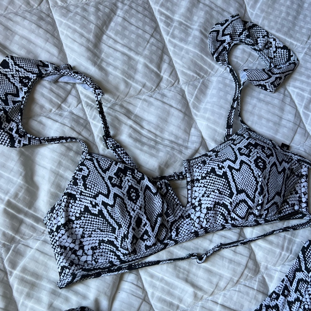 Kendall & Kylie Python Snake Ruffle Bikini Set - image 2